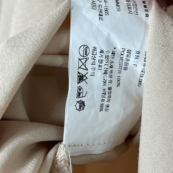 WNDERKAMMER womens size M champagne gold long sleeve lace up tie side blouse - Picture 4 of 4